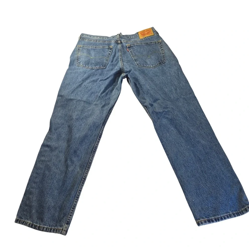 Levi Strauss 550 PC9-00550-4891 Mens 36x30 Relaxed Tapered Medium Wash Jeans